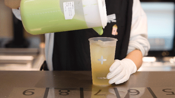 终于等到!茉莉奶白费城首店开业!$9.9超值套餐线上预售!88折试营业!买一送一全城开喝!