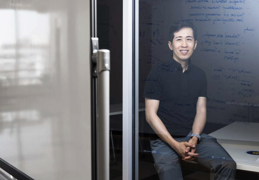 特朗普又当“伪专家”!称孕期吃泰诺=孩子自闭症?德雷塞尔教授紧急辟谣打脸特朗普!