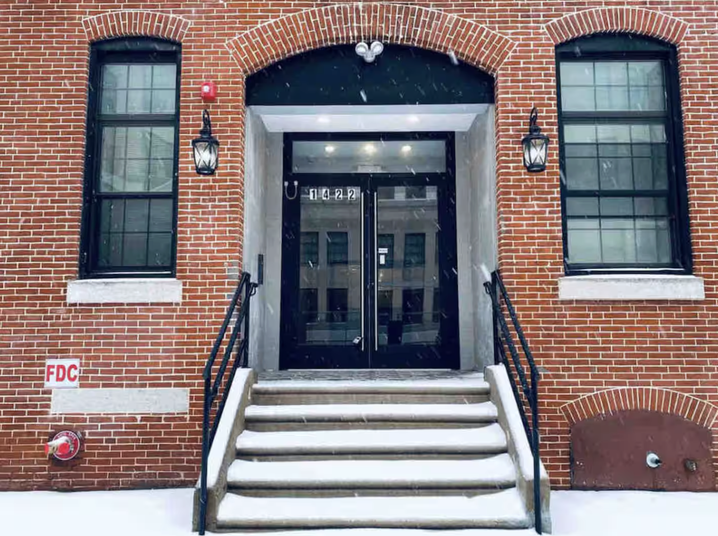 $2200 拿下费城市中心黄金 1B1B｜拎包住+水网全包