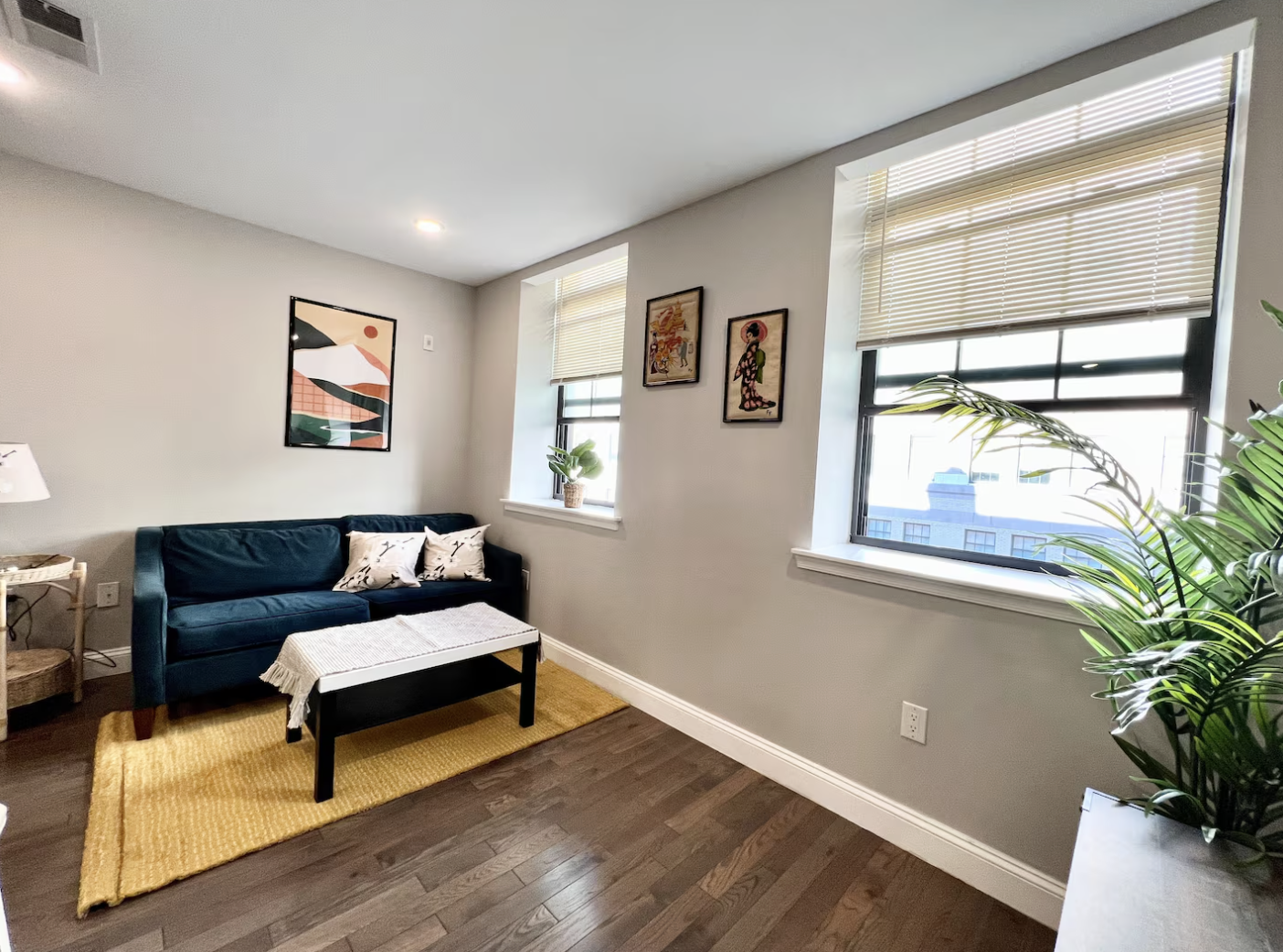 $2200 拿下费城市中心黄金 1B1B｜拎包住+水网全包