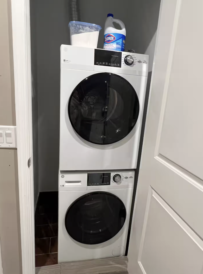 $2200 拿下费城市中心黄金 1B1B｜拎包住+水网全包