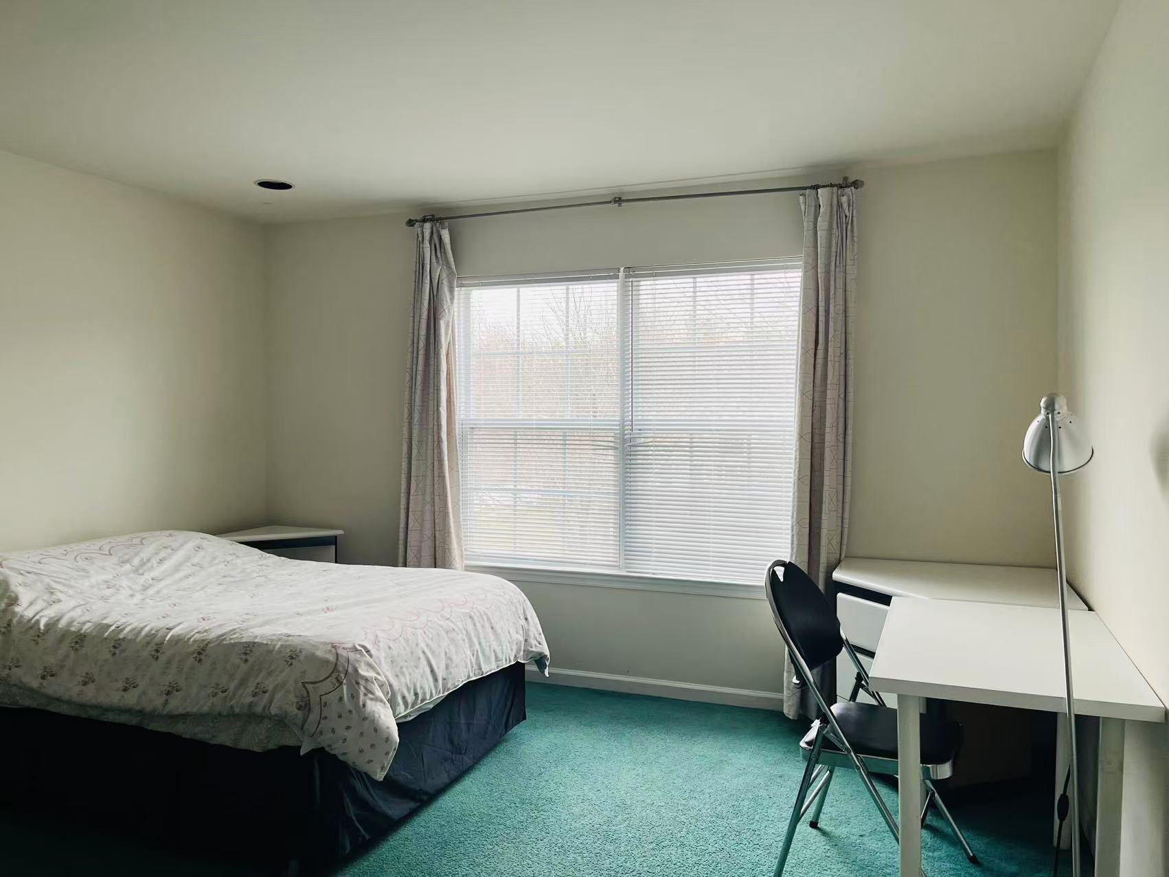 费城郊区Newtown 高端社区 · 雅房出租 | $900包水电煤网,拎包入住