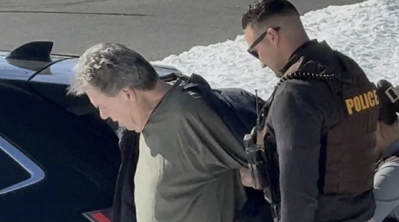 劲爆！前美国第一夫人吉尔·拜登前夫杀妻被捕，竟曾公开指控拜登总统是“第三者”？