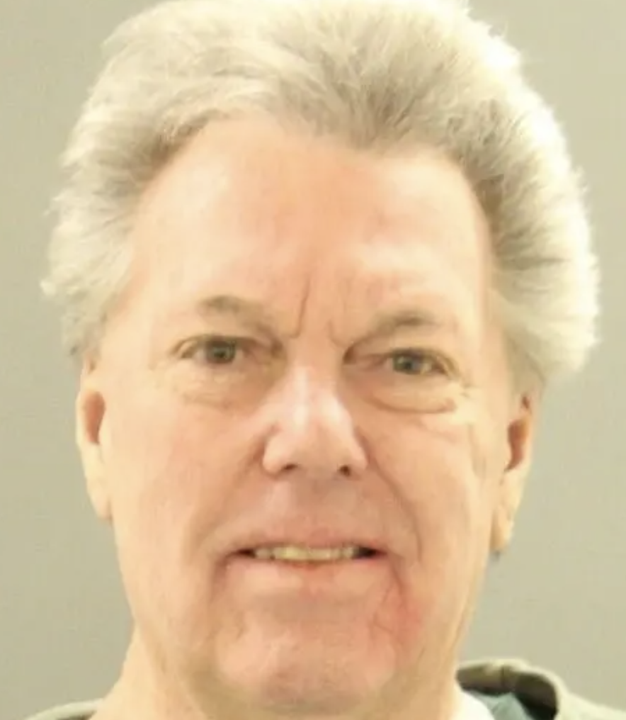 劲爆！前美国第一夫人吉尔·拜登前夫杀妻被捕，竟曾公开指控拜登总统是“第三者”？