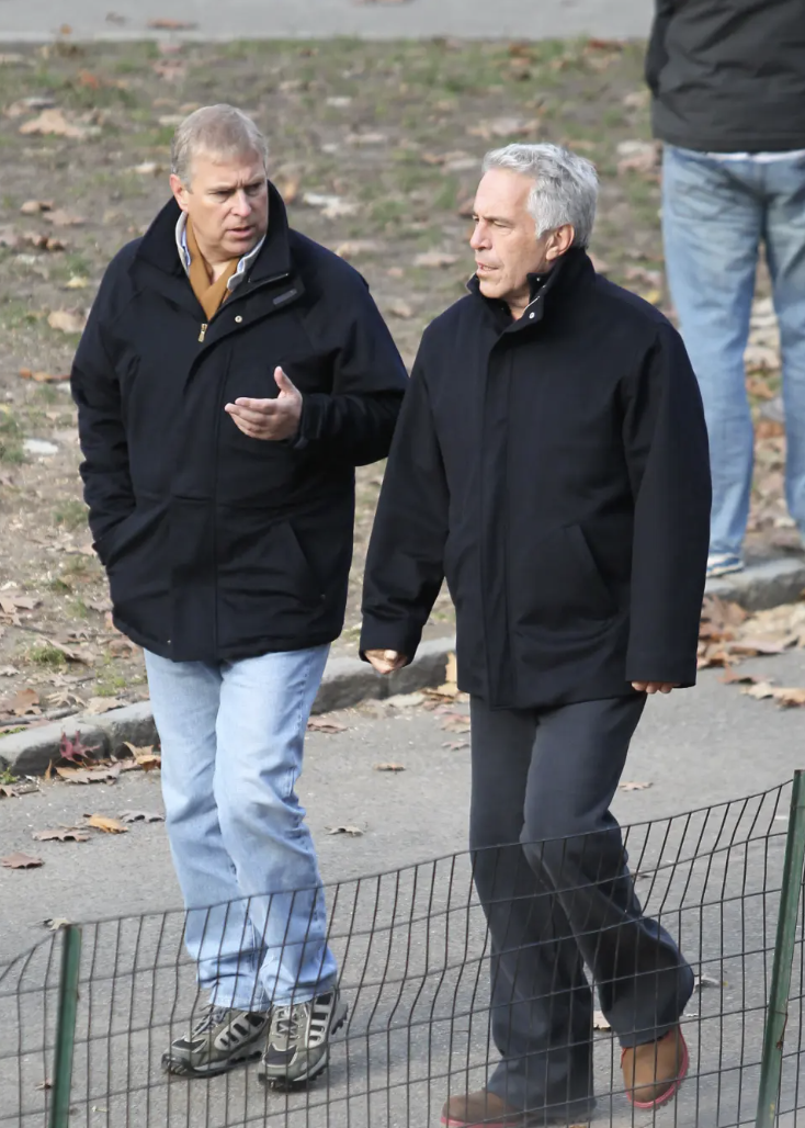 王室地震！安德鲁王子66岁生日当天被捕或面临终身监禁！爱泼斯坦文件揭出“国家机密”黑幕