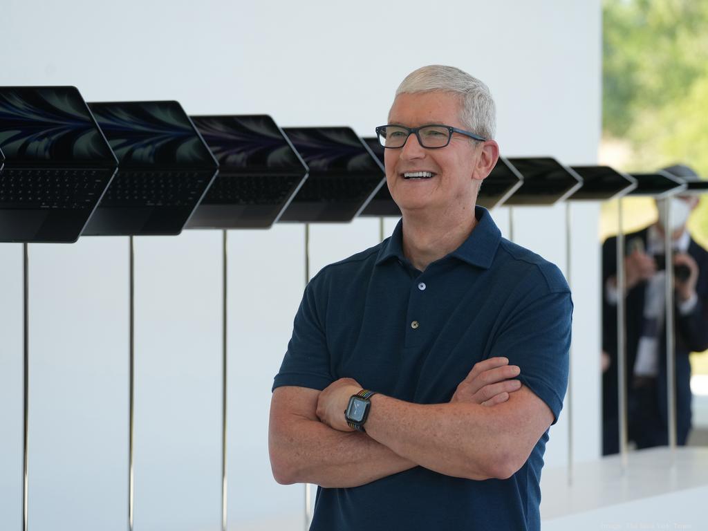 苹果官宣接班人！宾大工程系校友接任CEO！库克时代即将落幕！科技巨头进入新周期