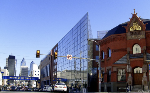 德雷塞尔大学(Drexel University)获得850万美元捐赠,其中一位捐赠者为Urban Outfitters CEO