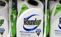 费城陪审团判一名男子22.5亿美元赔偿,男子声称除草剂使他患上癌症