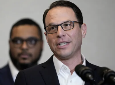 宾州州长宣布州立大学系统崩溃,希望实施全面改革