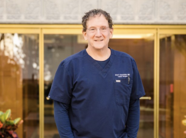 Main Line皮肤科医生与华裔科学家合作推出护肤系列产品，融资430万美元