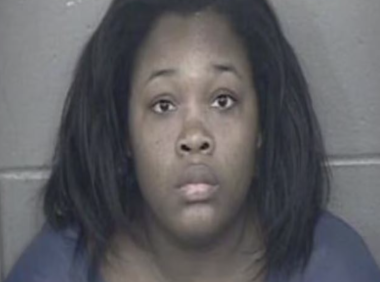  美国女子想睡觉，竟将婴儿误放入烤箱致死