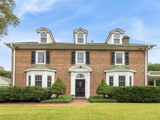 即将上市|费郊Radnor学区经典殖民地风格带泳池别墅