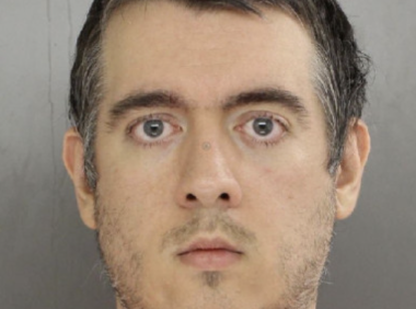 公寓居民请注意！KOP男子被指控闯入多户公寓，安装隐藏摄像头，偷窥女性脱衣服