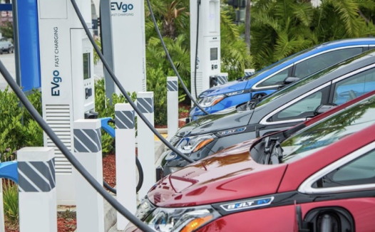 宾州州长宣布投入2000万美元用于电动汽车基础设施建设