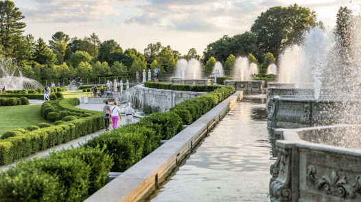 费郊长木公园本季喷泉节盛大举行