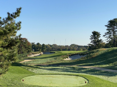 费郊特拉华县2家高尔夫球场进入全美最佳高尔夫球场前100名，其中1家进入前10名