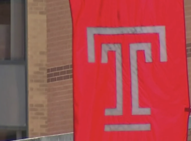 开学前一天,两名天普大学学生遭遇袭击和抢劫,三名嫌疑人被捕