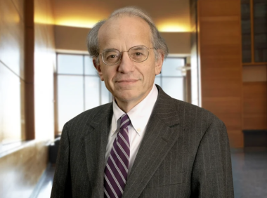 沃顿商学院金融名誉教授Jeremey Siegel呼吁美联储紧急降息