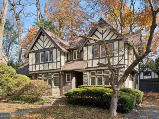 费郊迷人小镇Havertown都铎式精致别墅