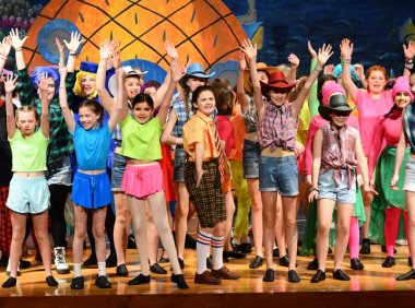 宾州第一公立Radnor学区2025-26学年新生入学要求、所需文件和常见问答