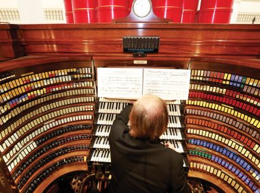 这个周末!费城Macy’s正式闭店!Wanamaker管风琴音乐会陪你告别一个时代!