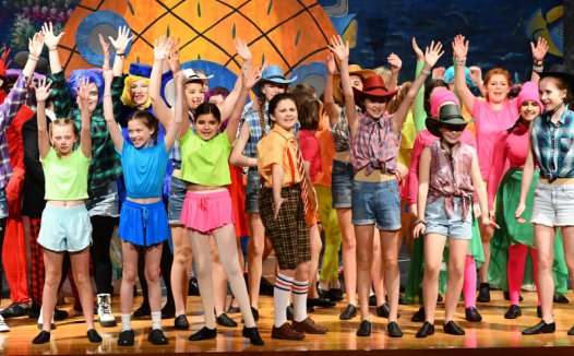 宾州第一公立Radnor学区2025-26学年新生入学要求、所需文件和常见问答