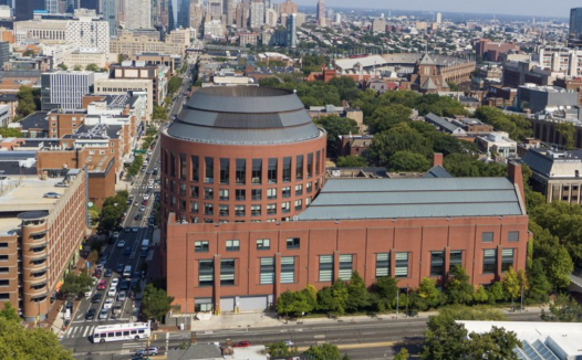 2025全美最强MBA商学院排名出炉!宾大沃顿商学院登顶!力压斯坦福!