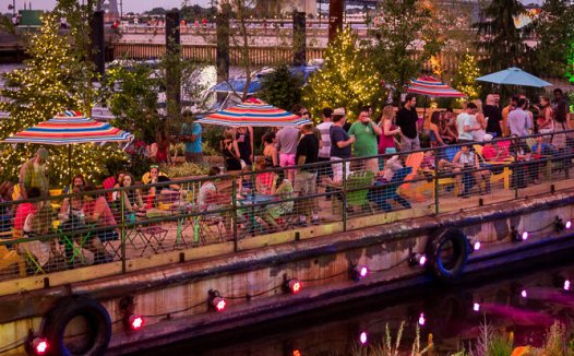 2025阵亡将士纪念日小长假在费城去哪玩?Live音乐、河景美酒、夜景轮滑一次体验全Get!