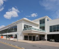 宝马Main Line 4S店豪出天际！中文服务加持！最低利率、最透明价格，购车轻松又省心！