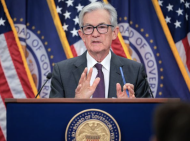 美联储不再“死守高利率”！利率下调至4.0%-4.25%！年底前或再降两次利率