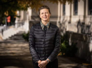 大瓜!费城艺术博物馆CEO被开除后反手起诉!绿卡面试前遭断收入,被逼离境?