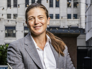 刚刚!费城艺术博物馆“一把手”被撤职,员工罢工、财政赤字、品牌翻车全来了?