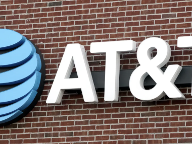 美国电信巨头AT&T灾难性泄密!社保号、生日全泄露!用户可领最高$7,500赔偿!只剩两周申请!