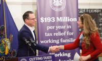 宾州50年来最大工作家庭减税！ 94万人可拿现金退税，最高$805！不欠税也可以拿钱！