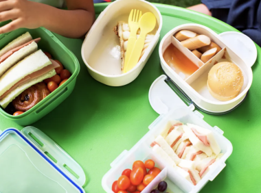 2026费城暑期免费餐食计划正式启动！18岁以下儿童和青少年整个暑假都能免费吃饭，无需登记、无需身份证明
