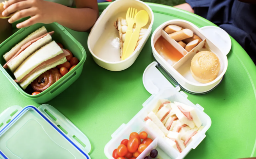2026费城暑期免费餐食计划正式启动！18岁以下儿童和青少年整个暑假都能免费吃饭，无需登记、无需身份证明